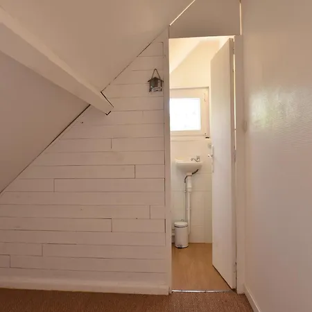 Sea View In Fermanville, Cleaning Included * Fermanville