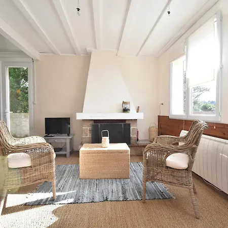 Sea View In Fermanville, Cleaning Included * Fermanville