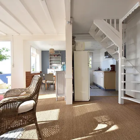 Sea View In Fermanville, Cleaning Included Fermanville