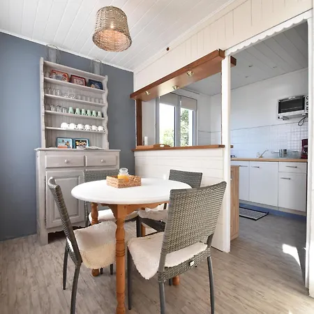 Holiday Home Fermanville * Fermanville